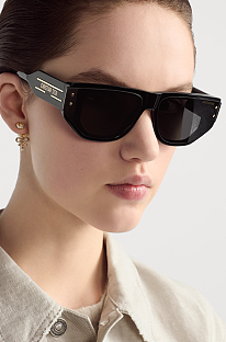SUPER WHOLESALE | Square Frame Sunglasses