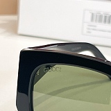SUPER WHOLESALE | Square Frame Sunglasses