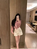 SUPER WHOLESALE | Embroidered Denim Shorts