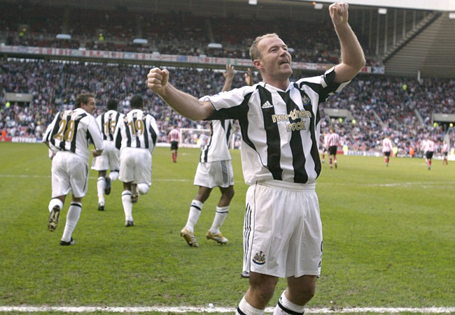 2005-2006 Newcastle Home Retro Soccer Jersey