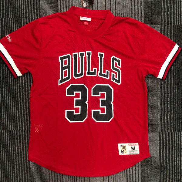 PIPPEN # 33 Bulls Red Mitchell Ness Retro Jerseys