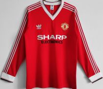 1983 M Utd  Home Red Retro Long Sleeve Soccer Jersey