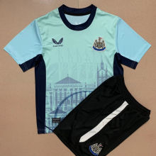 2022/23 Newcastle Blue Short Kids Training Jersey