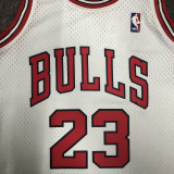 1997/98 Bulls JORDAN #23 White Retro NBA Jerseys 热压