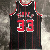 1997/98 Bulls PIPPEN #33 Black Retro NBA Jerseys 热压