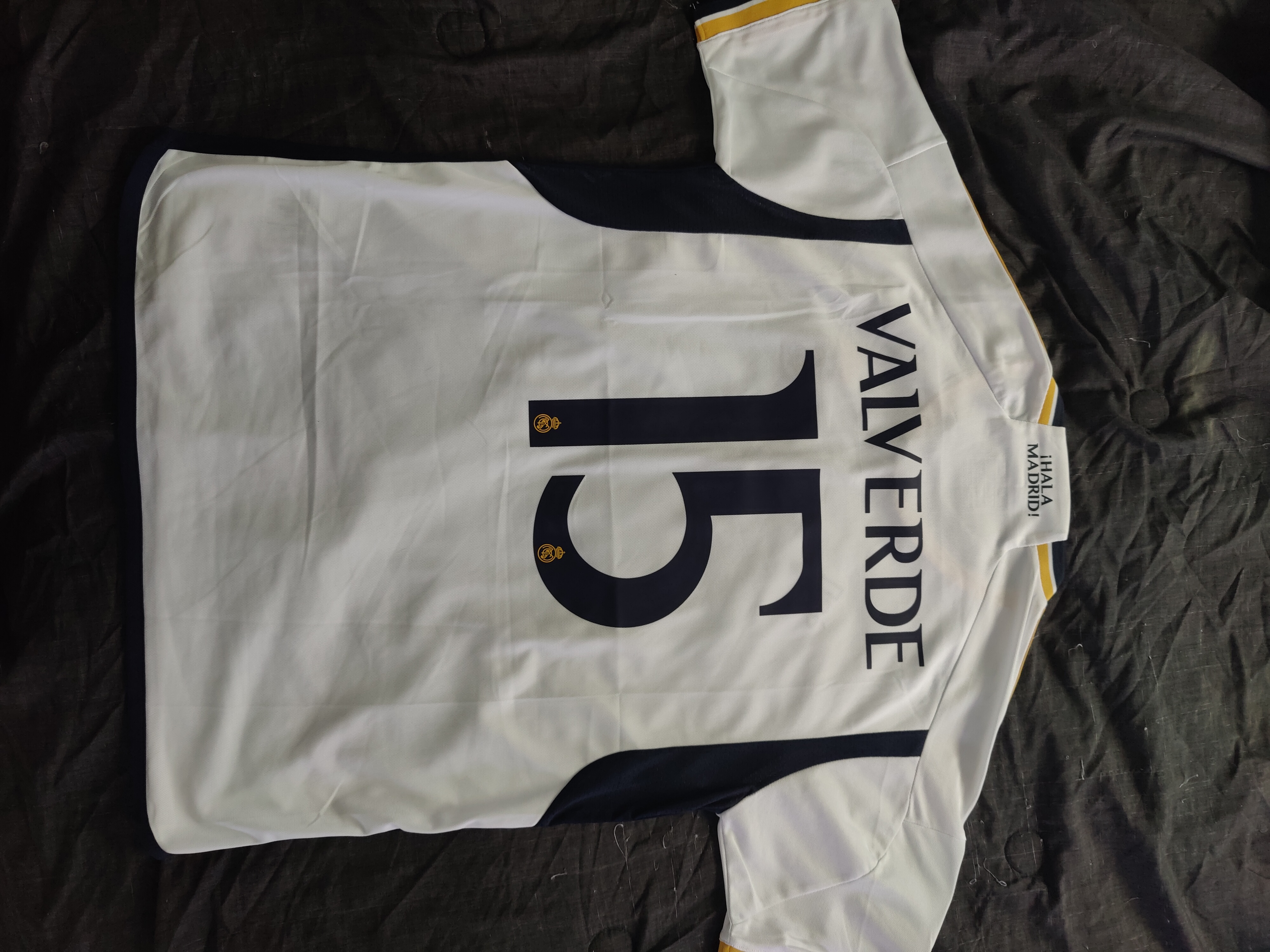 Real Madrid 2022/23 Home Valverde #15 Jersey Name Set