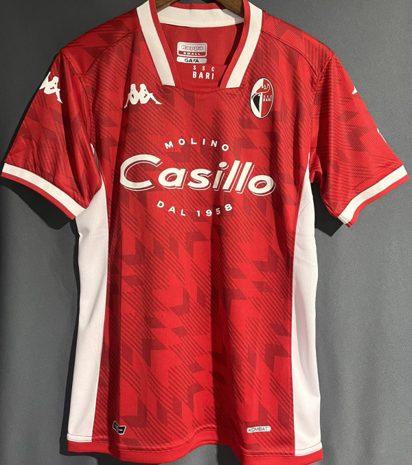 2023/24 Bari Away Red Fans Soccer Jersey 巴里