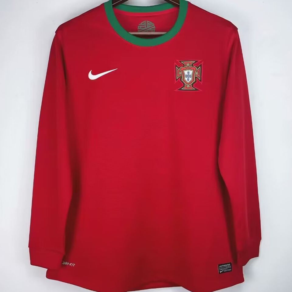 Long sleeve shop portugal soccer jersey