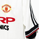 1982/83 M Utd Away White Retro Soccer Jersey