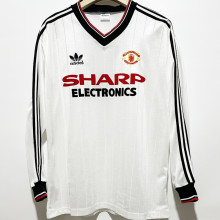 1982/83 M Utd Away White Long Sleeve Retro Soccer Jersey