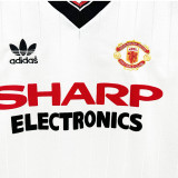 1982/83 M Utd Away White Retro Soccer Jersey