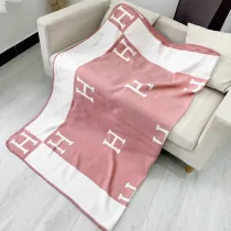 エルメス 寝具 HERMES 2021新作 ブランケット 毛布 he210902p70-3