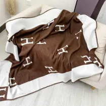 エルメス 寝具 HERMES 2021新作 ブランケット 毛布 he210902p70-2