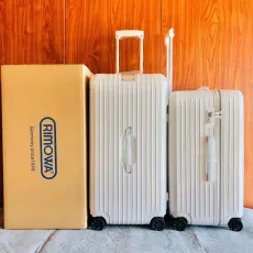 リモワ スーツケース RIMOWA 2021新作 高品質 Essential trunk plus キャリーバッグ rm211012p60-1