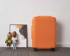リモワ スーツケース RIMOWA 2021新作 高品質 キャリーバッグ rm211012p65