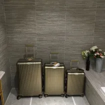 リモワ スーツケース RIMOWA 2021新作 高品質 キャリーバッグ rm211012p70