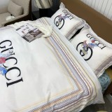 グッチ 寝具 GUCCI 2021新作 洋式 布団カバー ベッドシート 枕カバー 4点セット gc211214p88