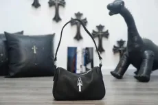 クロムハーツ バッグ Chrome Hearts 2022新作 高品質 CHICKEN NUGGET ハンドバッグ K680-5