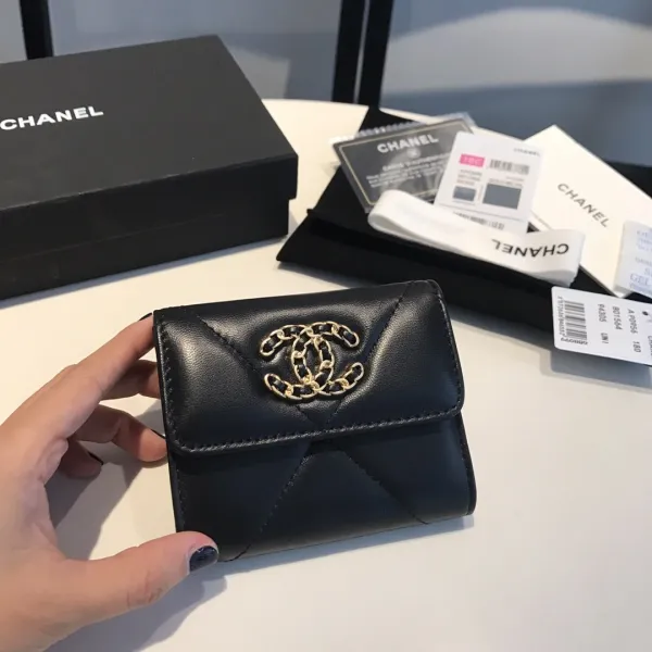 シャネル財布 CHANEL2022最新の三つ折り財布