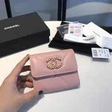シャネル財布 CHANEL2022最新の三つ折り財布