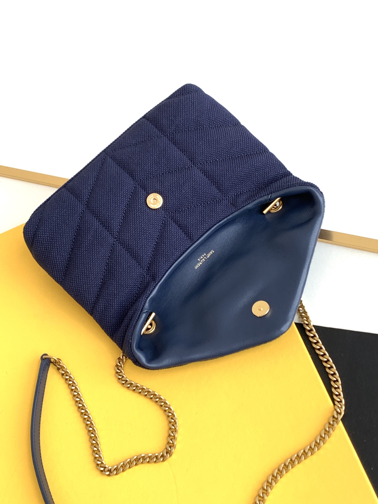 サンローランバッグ SaintLaurent2022春夏新チェーンサッチェル