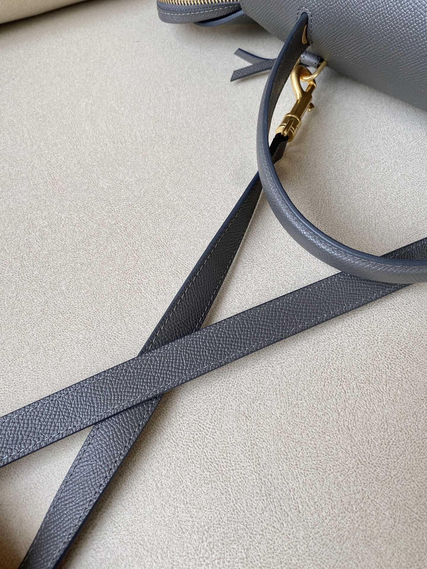 セリーヌバッグ CELINE2022新作BELTMINIハンドバッグ