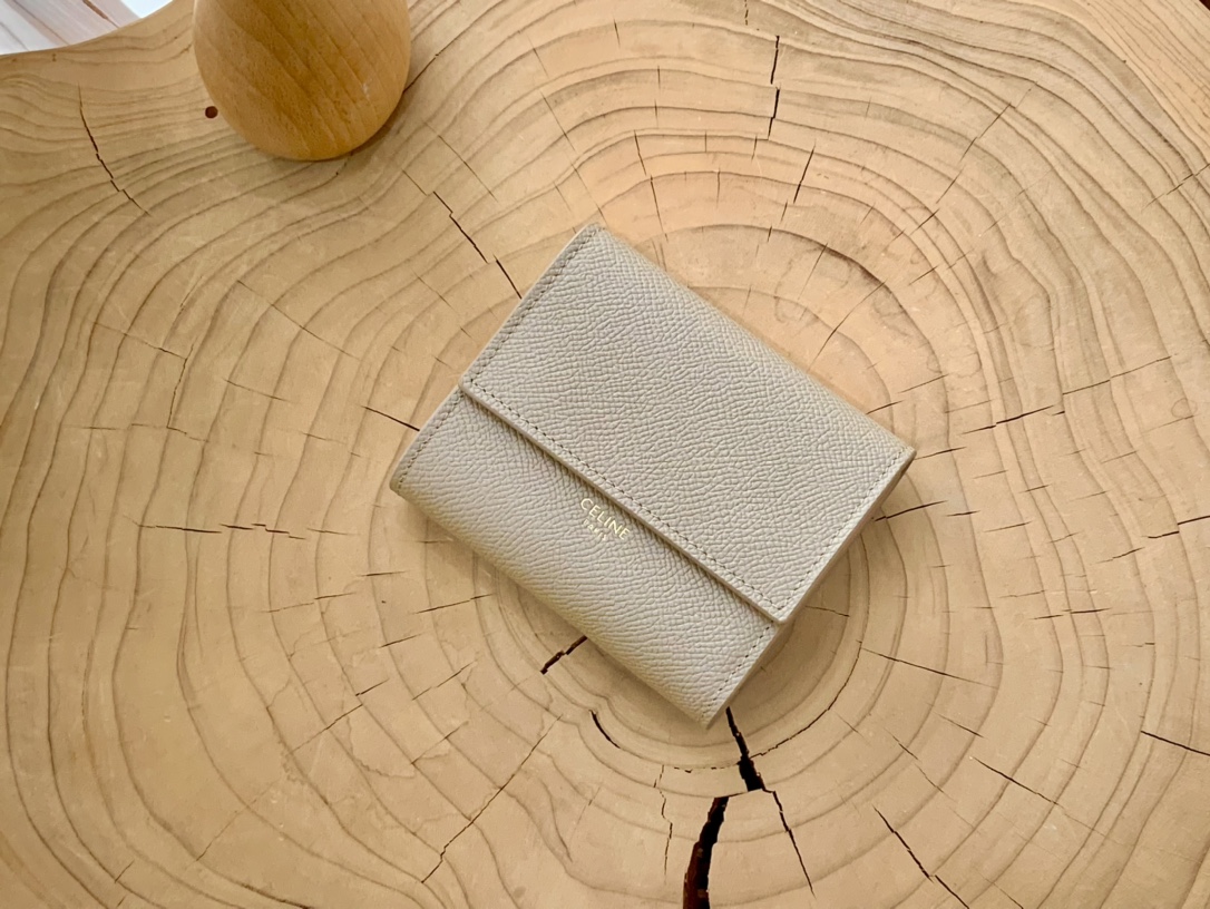 セリーヌ財布 CELINE2022の新しいストラップ三つ折り財布
