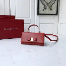 フェラガモバッグ Ferragamo2022最新ミニバッグ