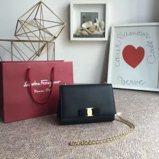 フェラガモバッグ Ferragamo2022最新ミニバッグ