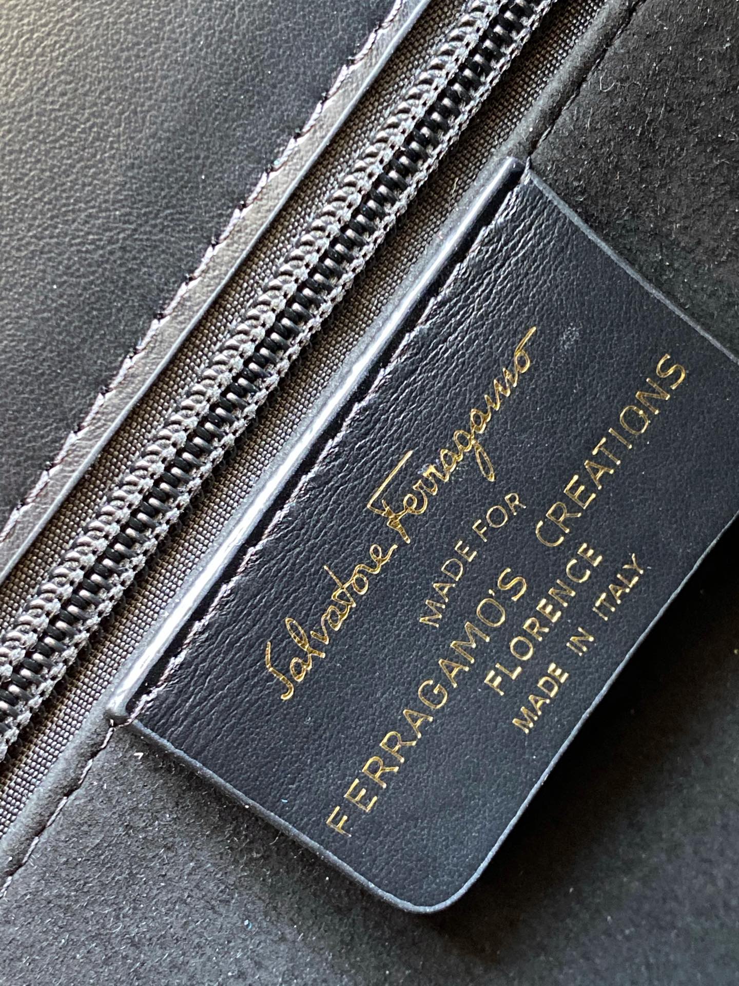 フェラガモバッグ Ferragamo2022ホースシューバッグ