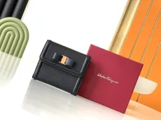 フェラガモ財布 Ferragamo2022新しいフラップ三つ折りショートウォレット