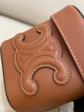 セリーヌバッグ CELINE2022新作BOXTRIOMPHEハンドバッグ