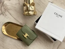 セリーヌ財布 CELINE2022新しいTRIOMPHEフリップウォレット