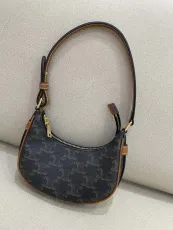 セリーヌバッグ CELINE2022新しいミニAVAハンドバッグ