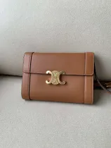 セリーヌバッグ CELINE2022新作TRIOMPHEショルダーバッグ