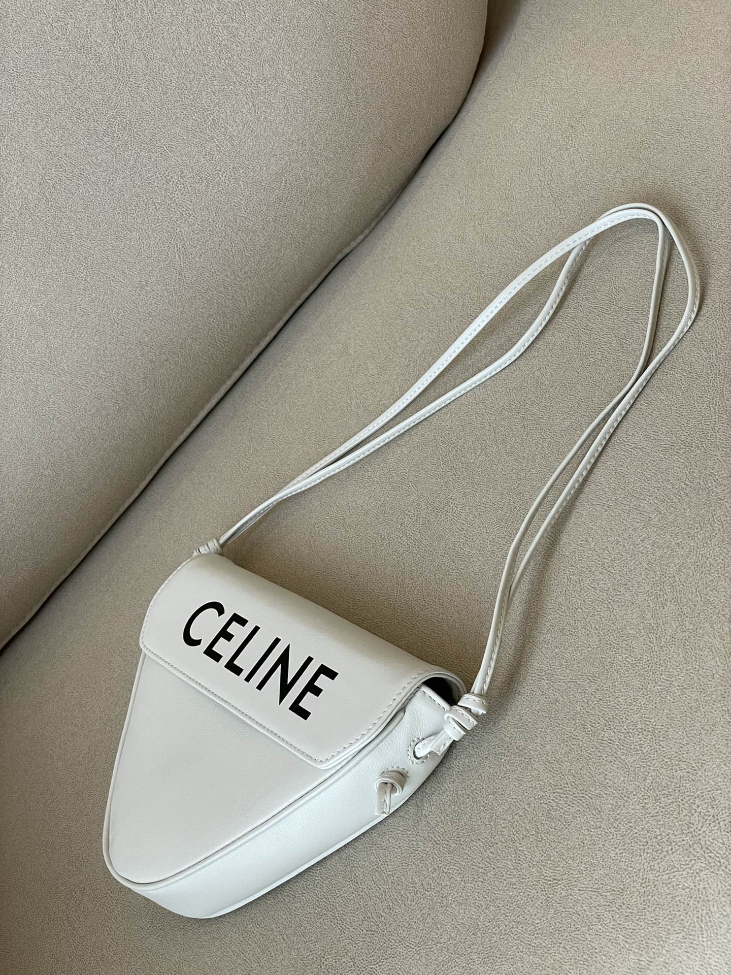 セリーヌバッグ CELINE2022新作THEDANCINGKIDショルダーバッグ