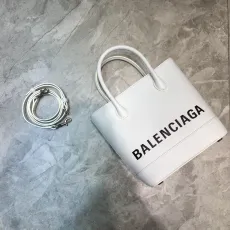 バレンシアガバッグ BALENCIAGA2022新しいシェルバッグ