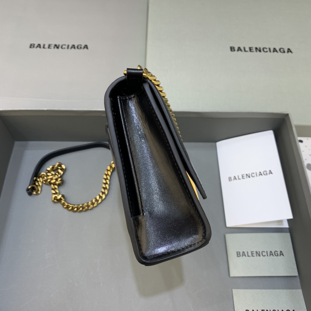 バレンシアガバッグ BALENCIAGA2022新しいワークチェーンメッセンジャーバッグ