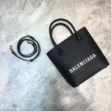 バレンシアガバッグ BALENCIAGA2022新しいシェルバッグ