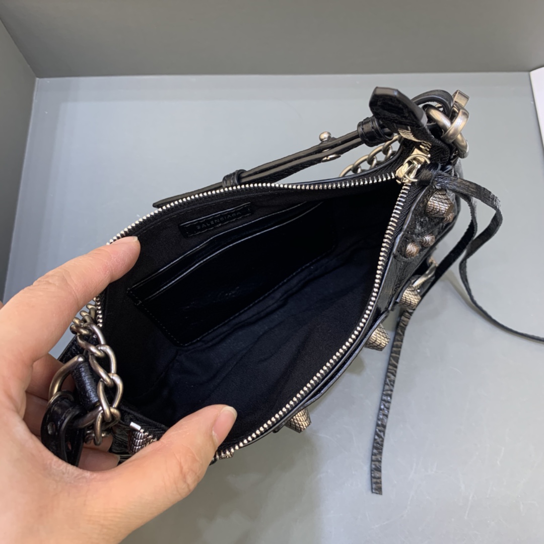 バレンシアガバッグ BALENCIAGA2022新作LeCagoleミニメッセンジャーバッグ