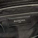 バレンシアガバッグ BALENCIAGA2022新しい機関車バッグ