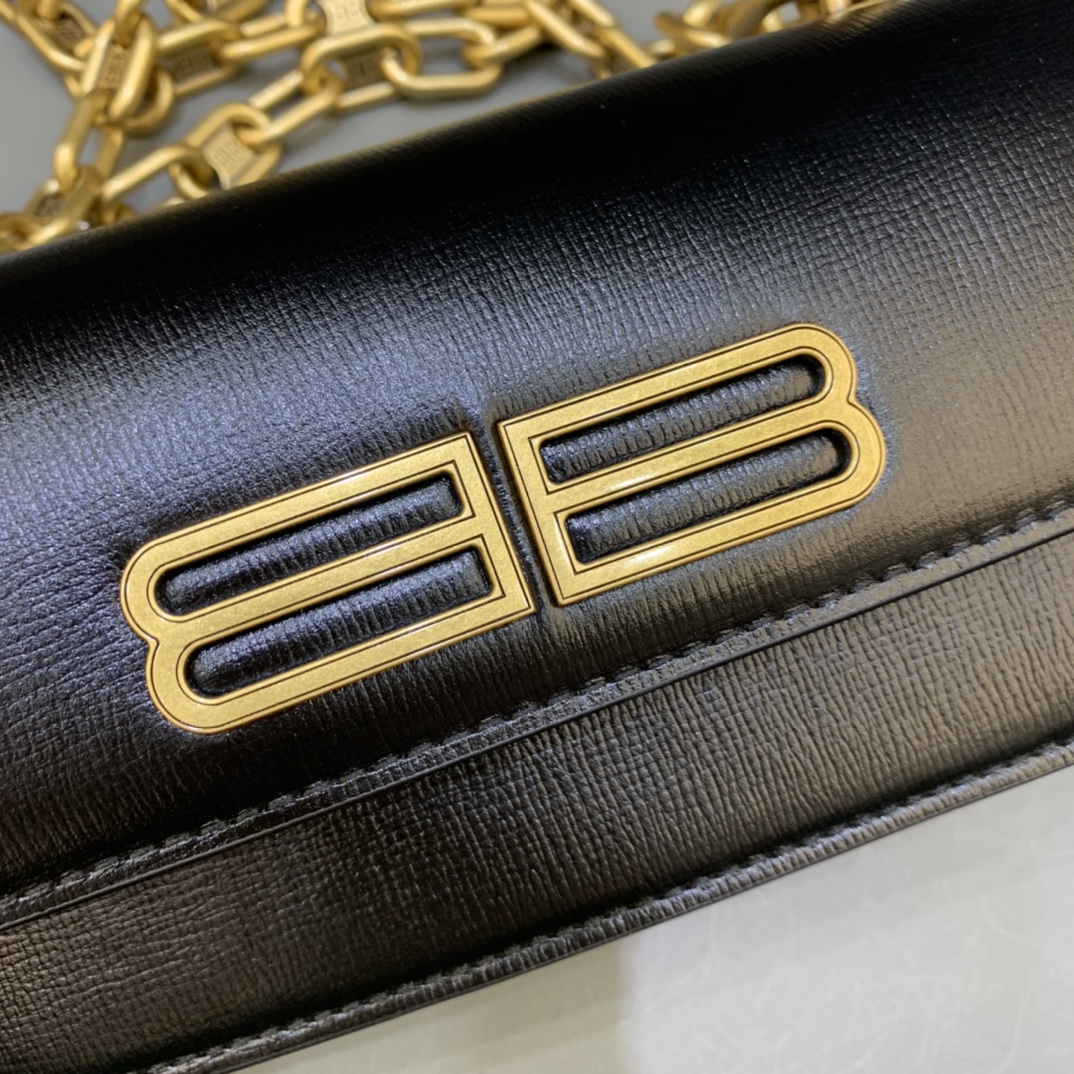 バレンシアガバッグ BALENCIAGA2022新しいゴシップバッグメッセンジャーバッグ