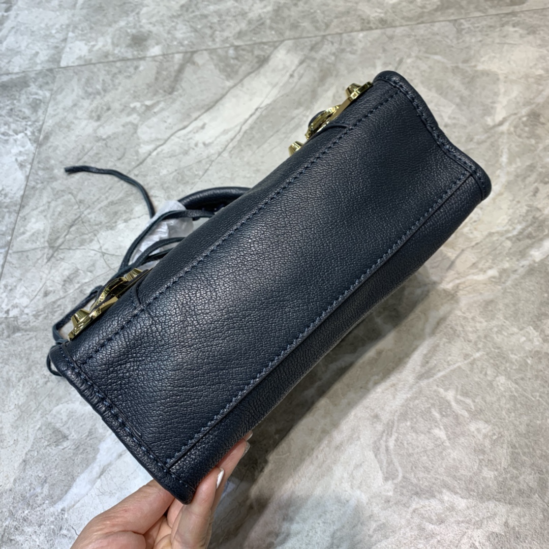 バレンシアガバッグ BALENCIAGA2022新しい機関車バッグ