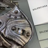 バレンシアガバッグ BALENCIAGA2022新作LeCagoleミニメッセンジャーバッグ
