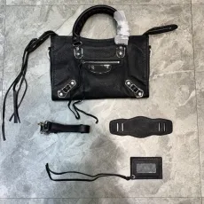 バレンシアガバッグ BALENCIAGA2022新しい機関車バッグ