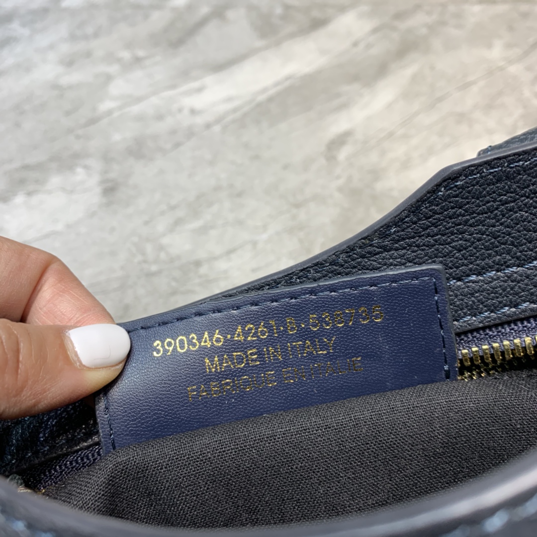 バレンシアガバッグ BALENCIAGA2022新しい機関車バッグ