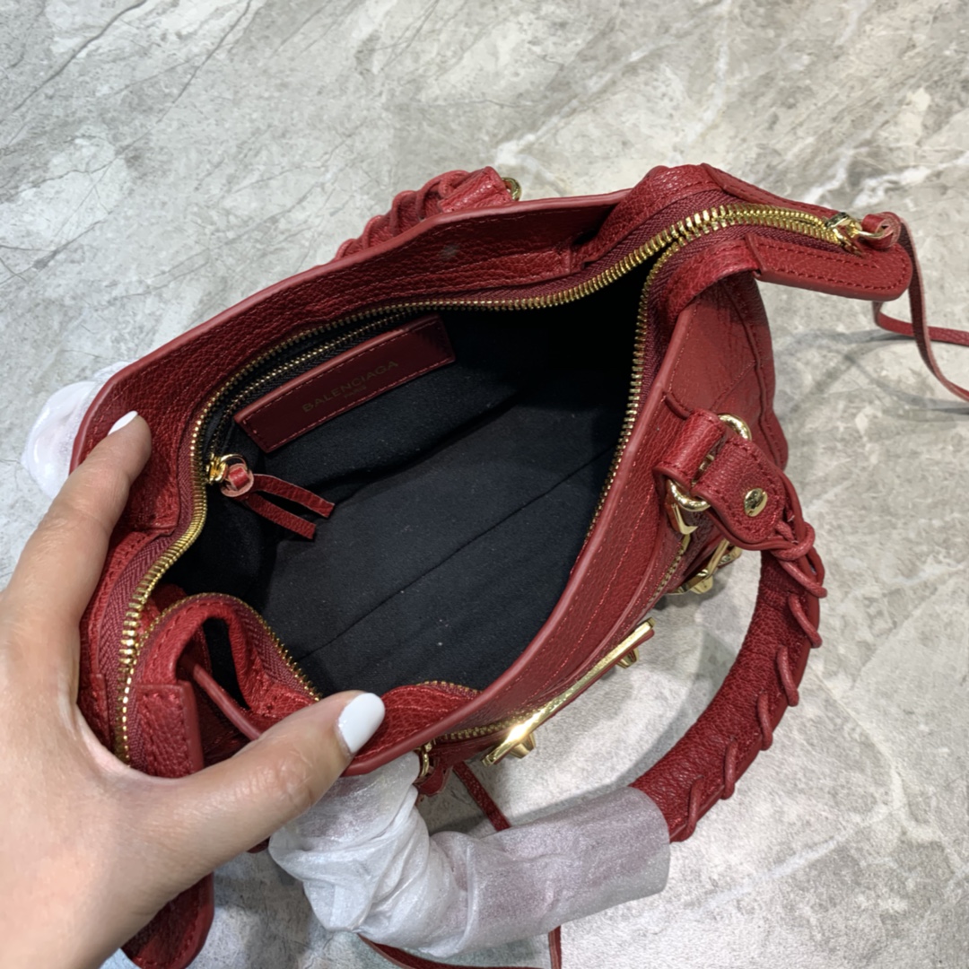 バレンシアガバッグ BALENCIAGA2022新しい機関車バッグ
