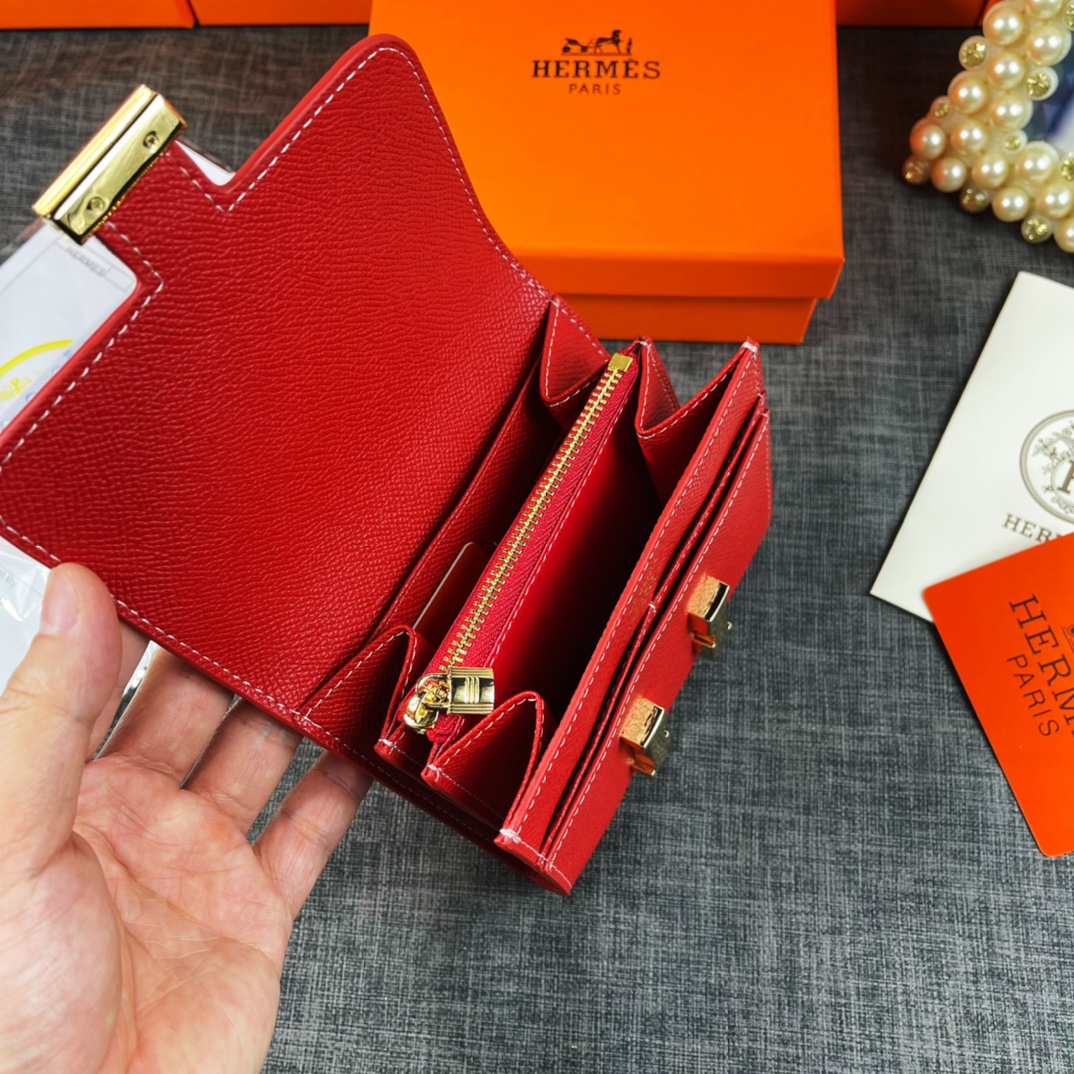 エルメス財布 HERMES2022新作コンスタンスバイフォールドウォレット