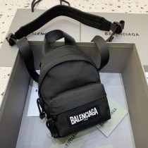 バレンシアガバッグ BALENCIAGA2022新しいミニバックパック