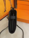 エルメスバッグ HERMES2022新作ケリーメッセンジャーバッグ